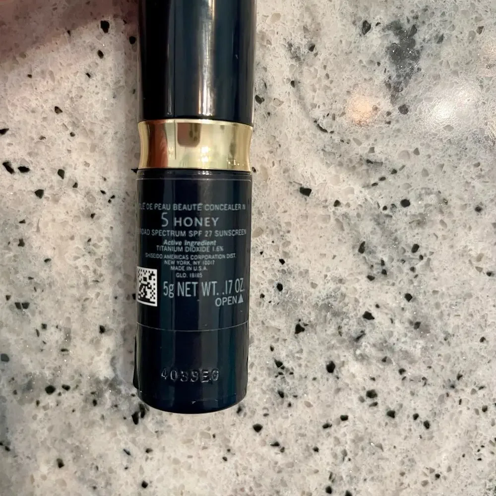 Cle de Peau Beaute Concealer SPF 27 Honey 0.17oz 5g NEW